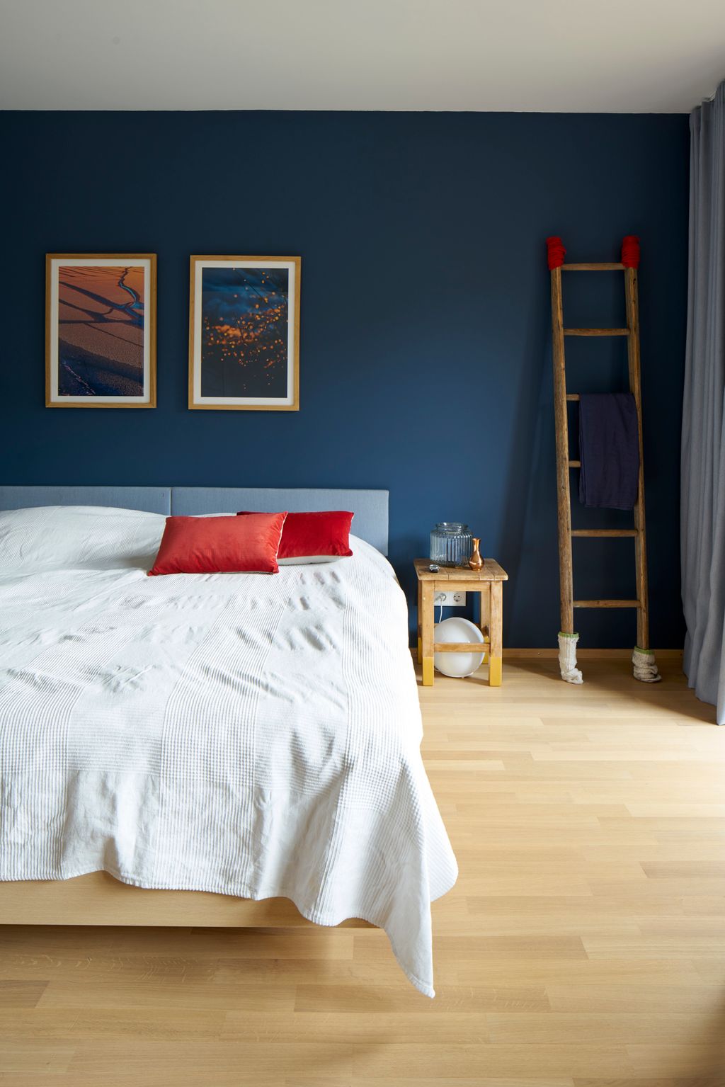 wohlfühl-schlafzimmer mit akzentwand - stylique